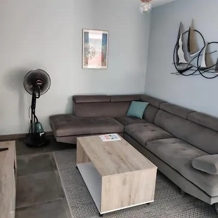 Jolie Maison Neuve Sans Vis A Vis Proche De La Mer بيت للعطل سا جورج دوليه