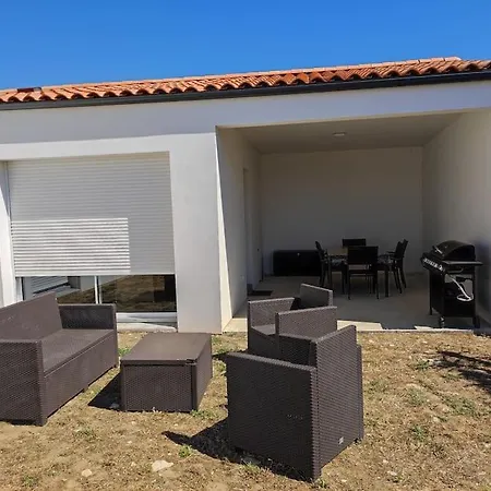 بيت للعطل Jolie Maison Neuve Sans Vis A Vis Proche De La Mer سا جورج دوليه